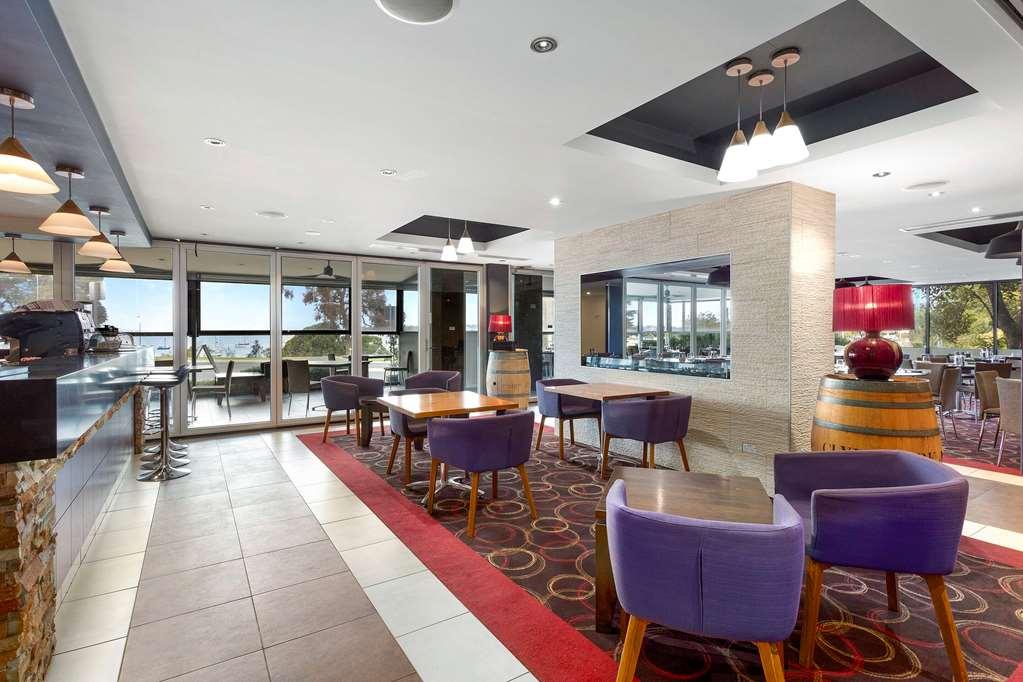 Quality Hotel Bayside Geelong Restaurant bilde